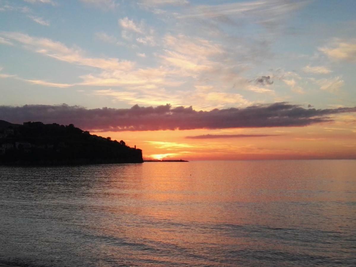 Residence Rossomelograno Agropoli Kültér fotó